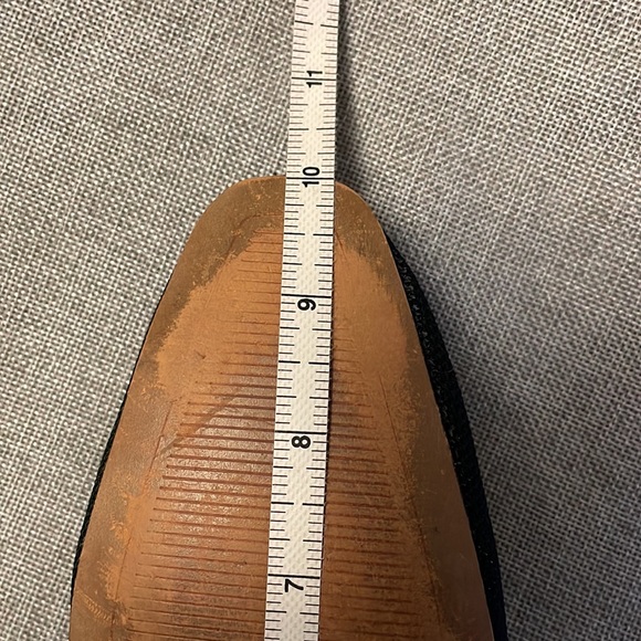 ANTHROPOLOGIE black Matiko ballet flats.  Size 38. - Picture 9 of 9